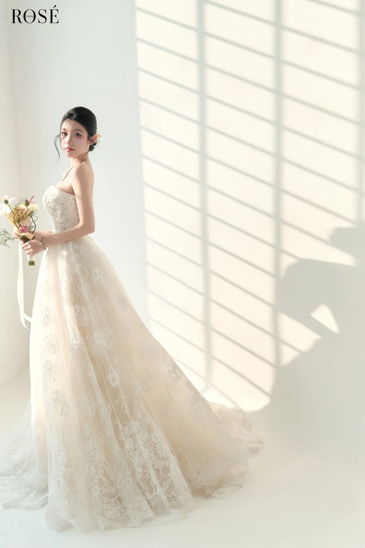 Rosé Wedding